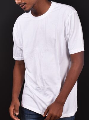 Plain white t shirt