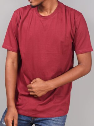plain maroon t shirt