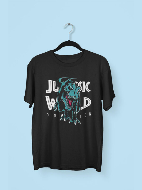 Roar in style with this Jurassic World Dominion T-Rex T-Shirt. Bold, retro print and comfy fabric – perfect for dinosaur lovers and movie fans alike!