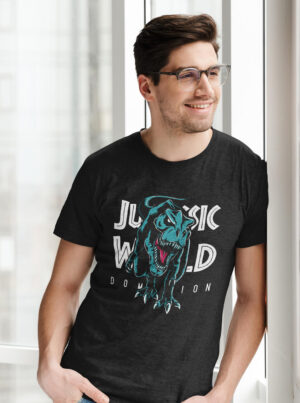 Roar in style with this Jurassic World Dominion T-Rex T-Shirt. Bold, retro print and comfy fabric – perfect for dinosaur lovers and movie fans alike!